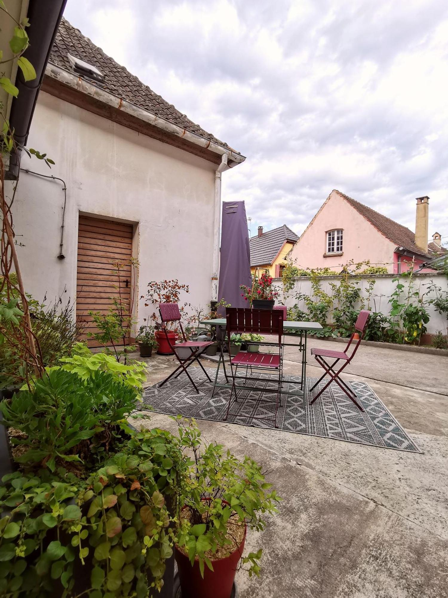 Entre Ville Et Vignes - Gite Classe 3 Etoiles Ingersheim Exterior photo